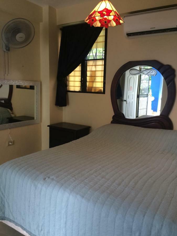 Sana El Jardin Secreto Hostel Santiago De Los Caballeros Ngoại thất bức ảnh